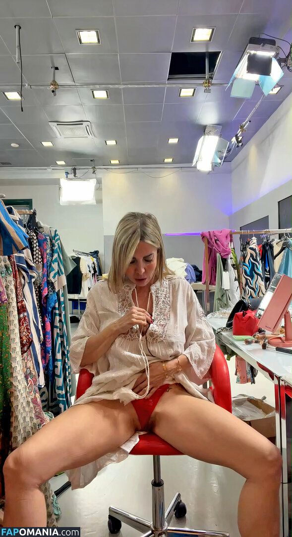 Emanuela Botto / Italian Showgirl / emanuelabottoreal Nude OnlyFans  Leaked Photo #87