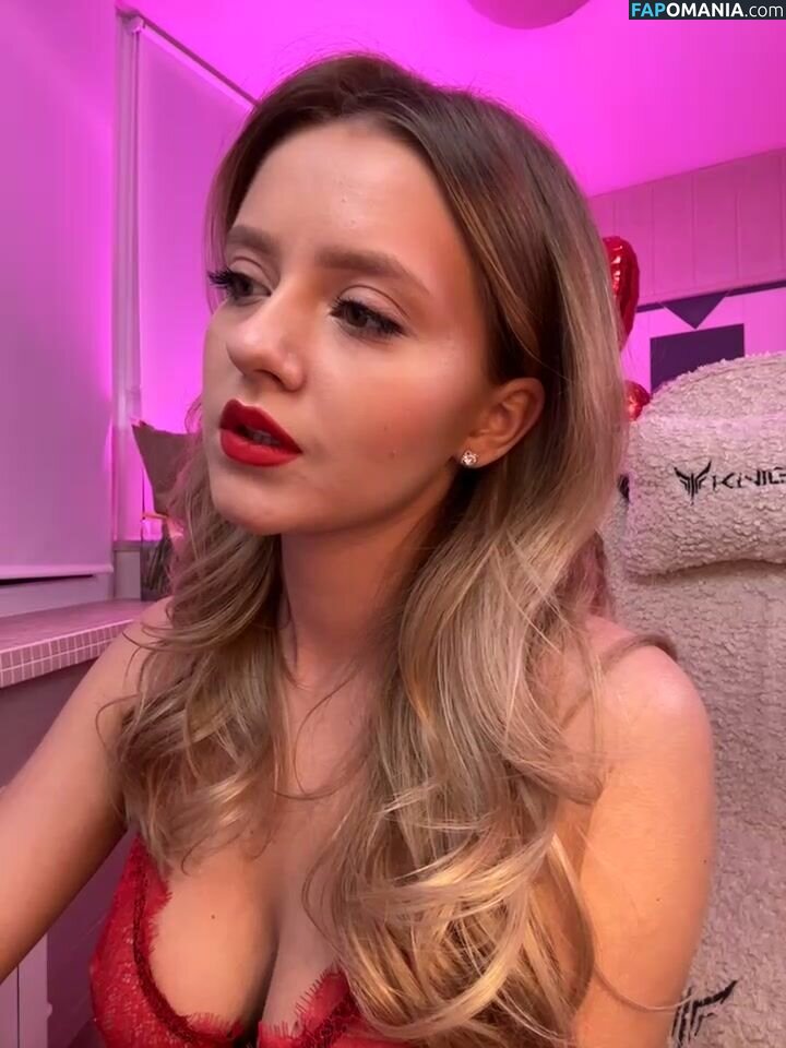 Emeli Blur Nude OnlyFans  Leaked Photo #9