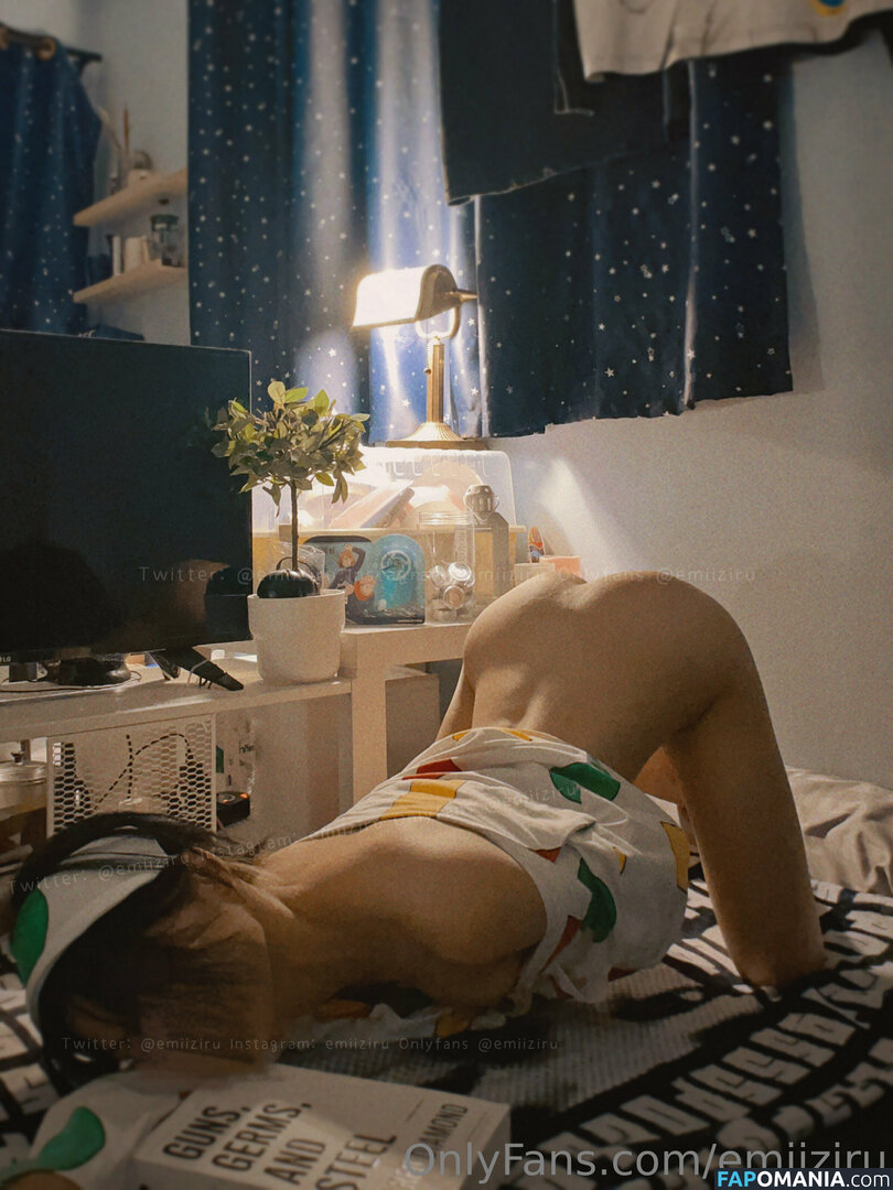 emiiziru Nude OnlyFans  Leaked Photo #19