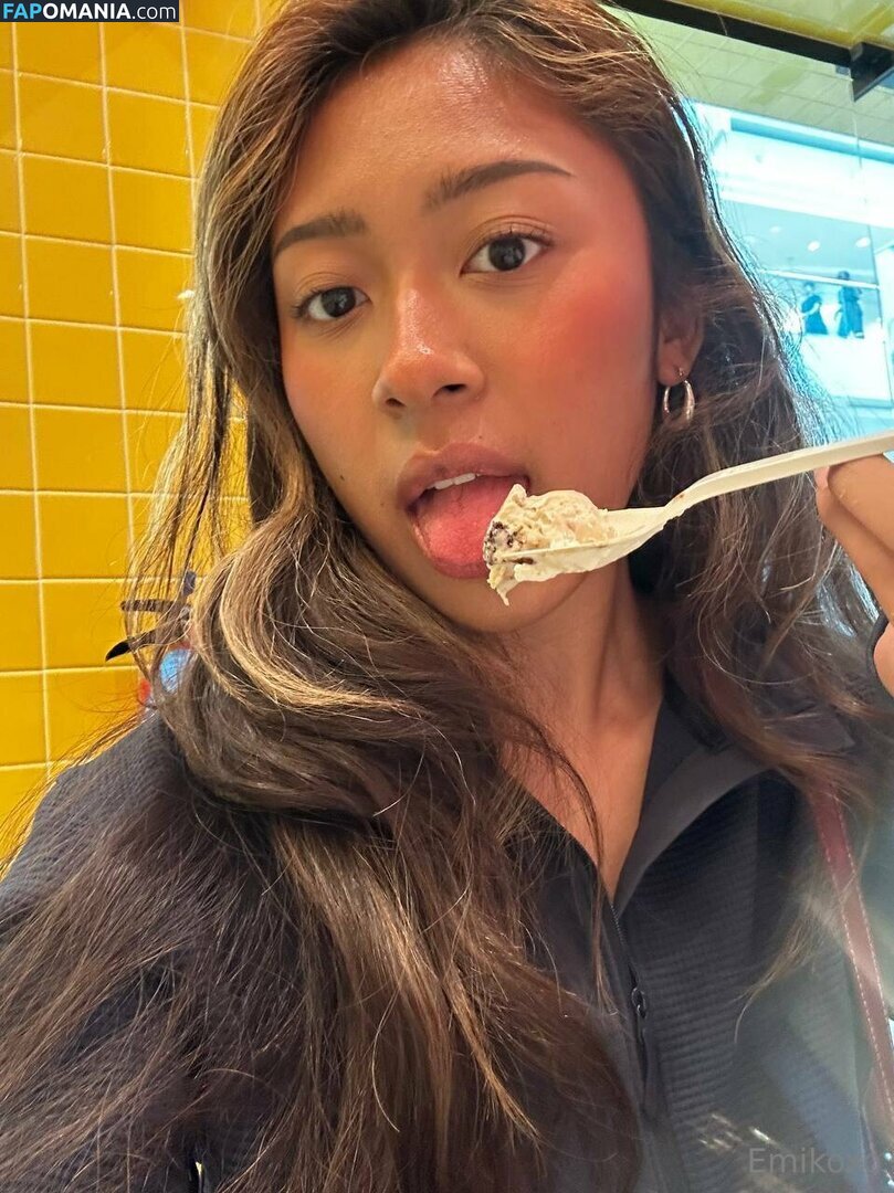 dejhacatt / emikossecret / emikoxo Nude OnlyFans  Leaked Photo #7