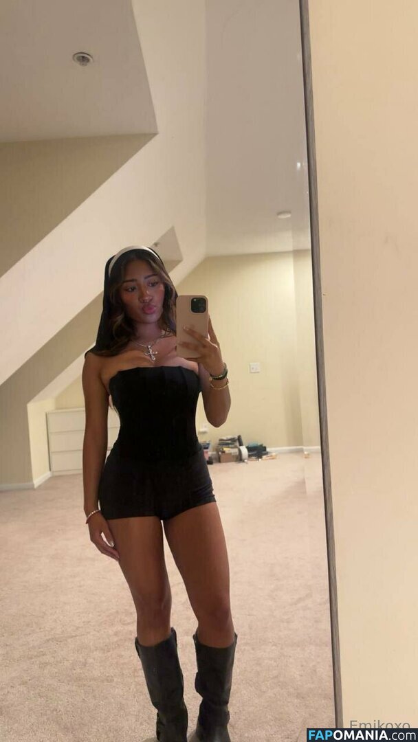 dejhacatt / emikossecret / emikoxo Nude OnlyFans  Leaked Photo #10