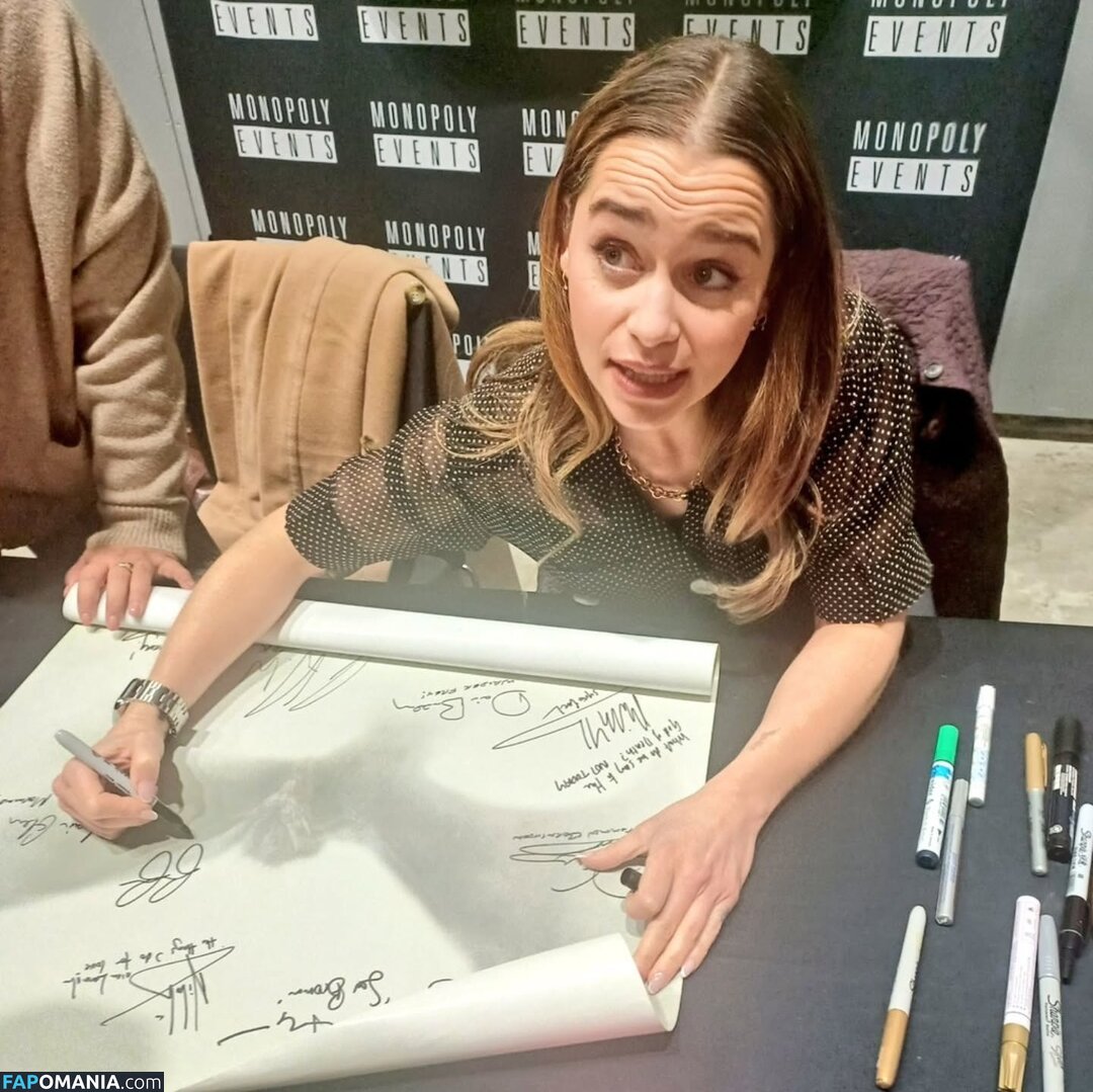 Emilia Clarke / clarkeyxo / emilia_clarke / emiliaclarke Nude OnlyFans  Leaked Photo #892