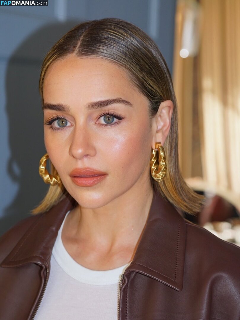 Emilia Clarke / clarkeyxo / emilia_clarke / emiliaclarke / emiliaclarkecentral / https: Nude OnlyFans  Leaked Photo #927