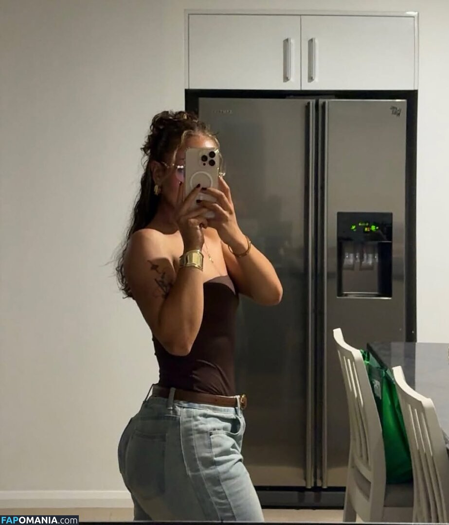Emilia Vittorino / emiliavittorino Nude OnlyFans  Leaked Photo #4