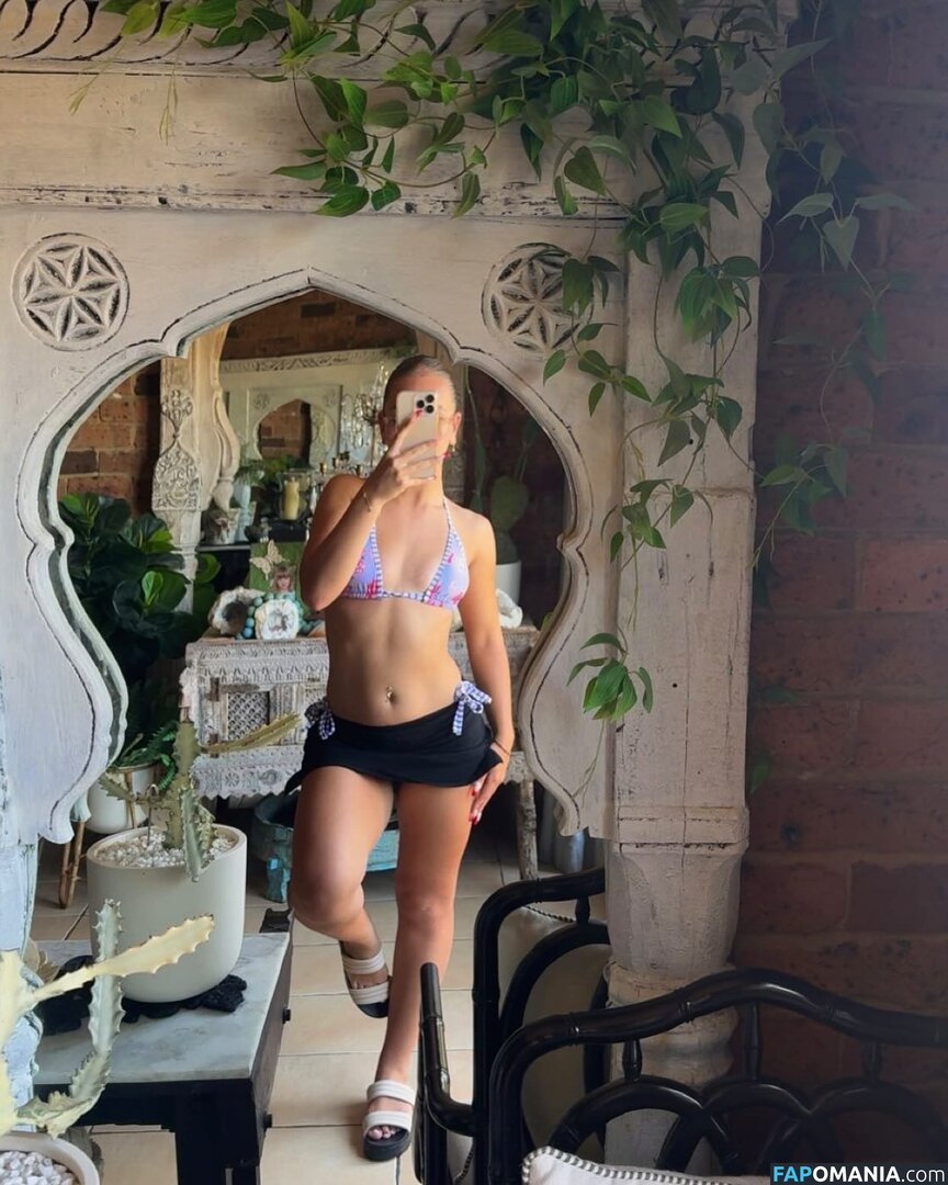 Emilia Vittorino / emiliavittorino Nude OnlyFans  Leaked Photo #20