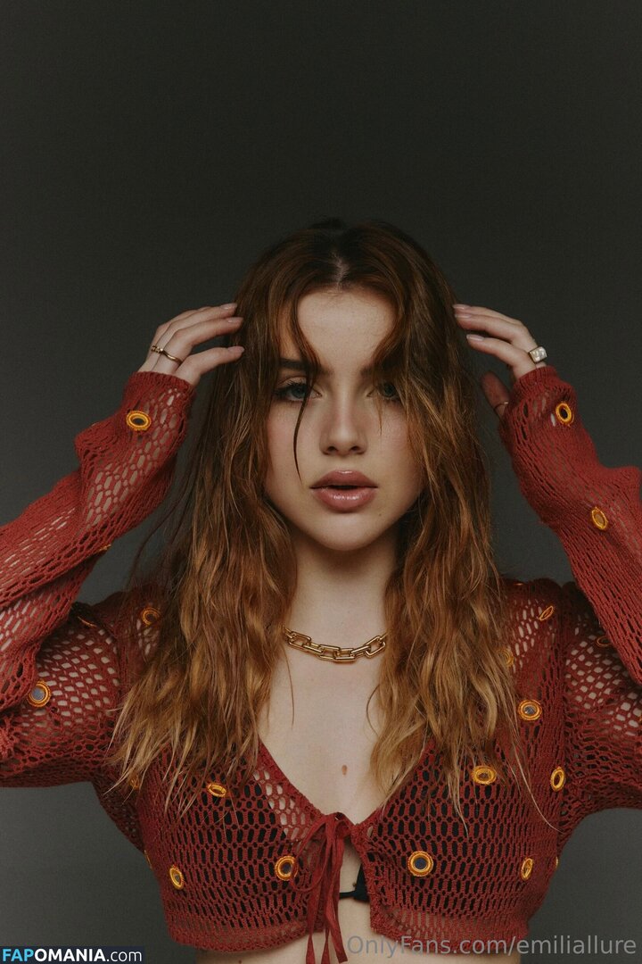 emiliallure Nude OnlyFans  Leaked Photo #11