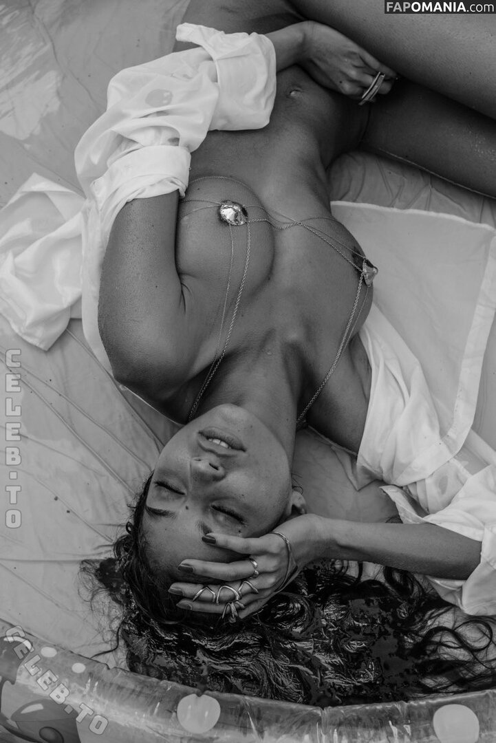 Emilie Payet / emilie_payet_artist / emiliepayet / emiliepayetmannequin Nude OnlyFans  Leaked Photo #55