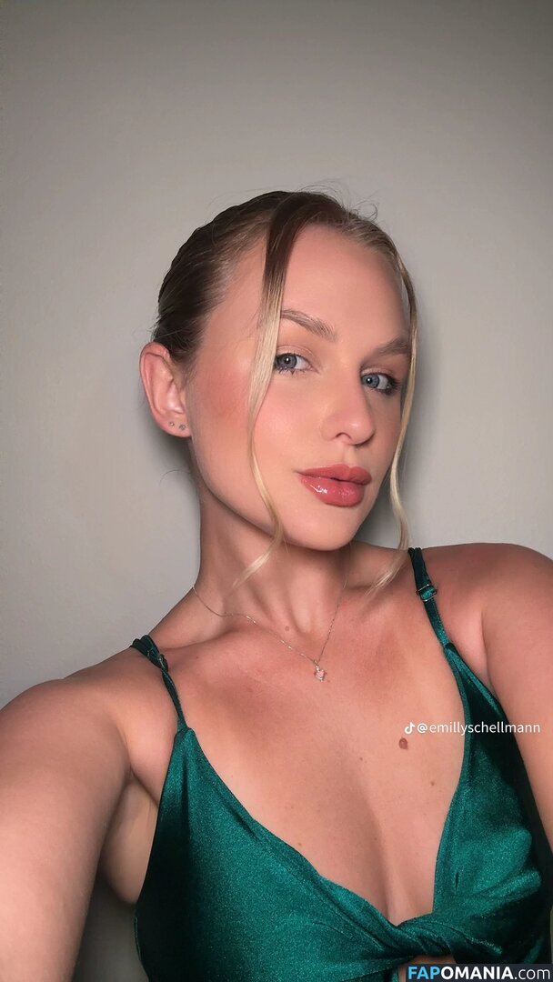 Emilly Schellmann / _emillyschellmann Nude OnlyFans  Leaked Photo #18