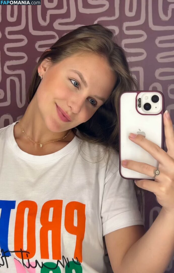 Emilly Schellmann / _emillyschellmann Nude OnlyFans  Leaked Photo #34