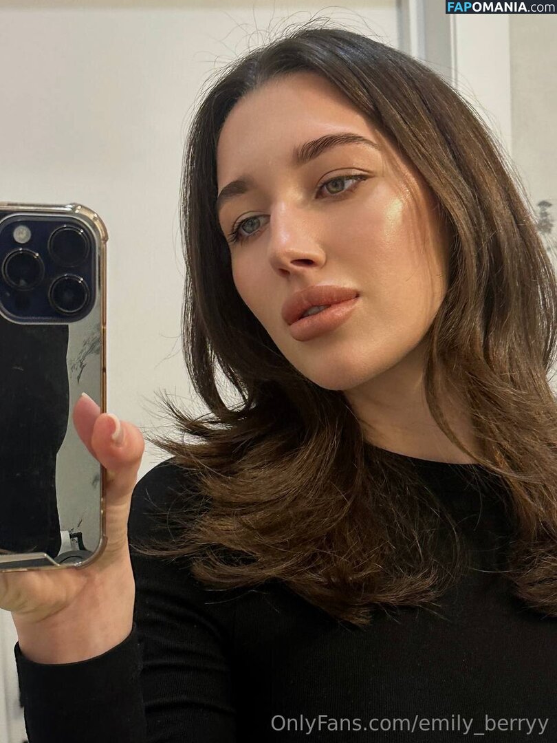 emily_berryy Nude OnlyFans  Leaked Photo #5