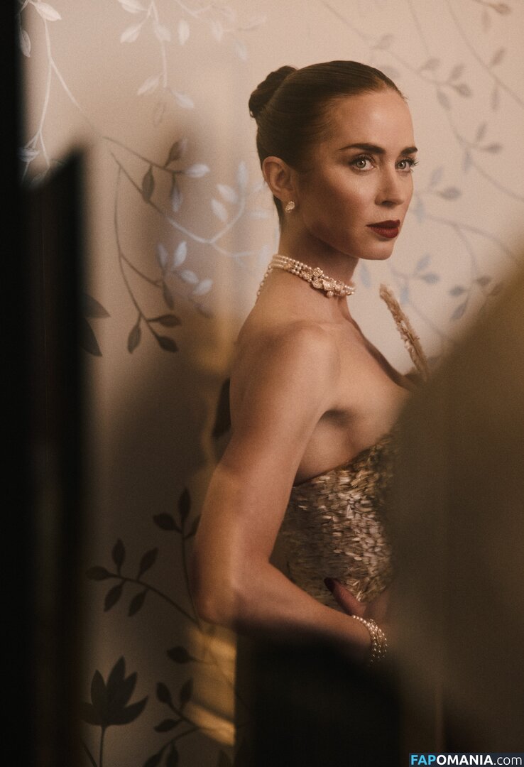 Emily Blunt / _emily_blunt_ / twogirlsoneblunt Nude OnlyFans  Leaked Photo #462