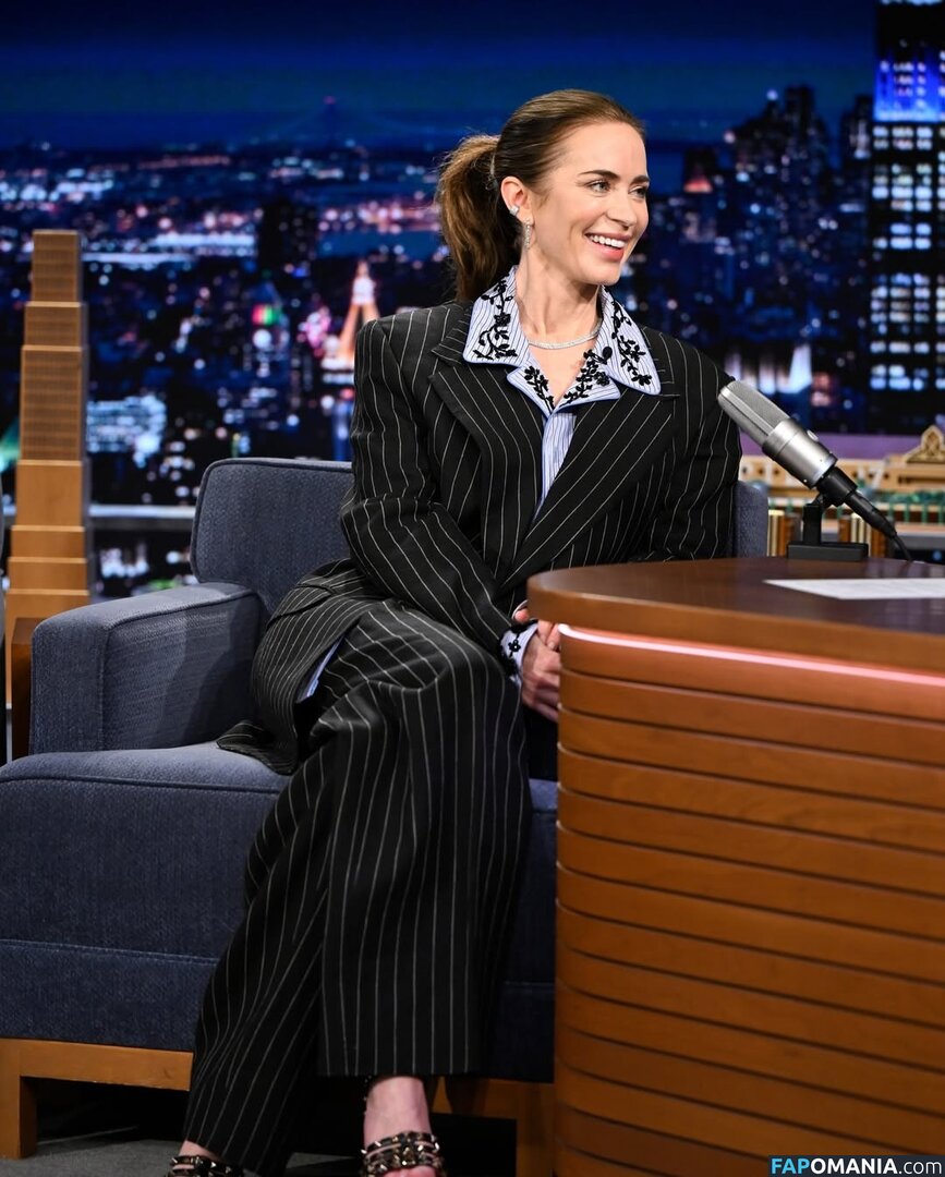 Emily Blunt / _emily_blunt_ / twogirlsoneblunt Nude OnlyFans  Leaked Photo #467