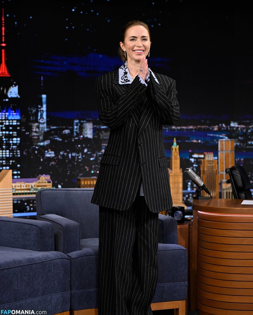 Emily Blunt / _emily_blunt_ / twogirlsoneblunt Nude OnlyFans  Leaked Photo #470