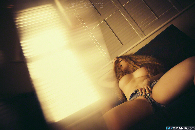 Emily Hamilton Nude OnlyFans  Leaked Photo #4