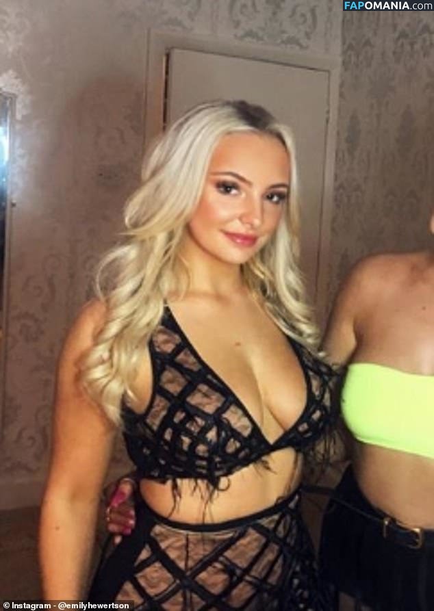 Emily Hewertson Nude OnlyFans  Leaked Photo #5