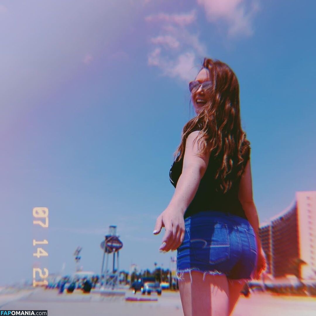 Emily James Nude OnlyFans  Leaked Photo #6