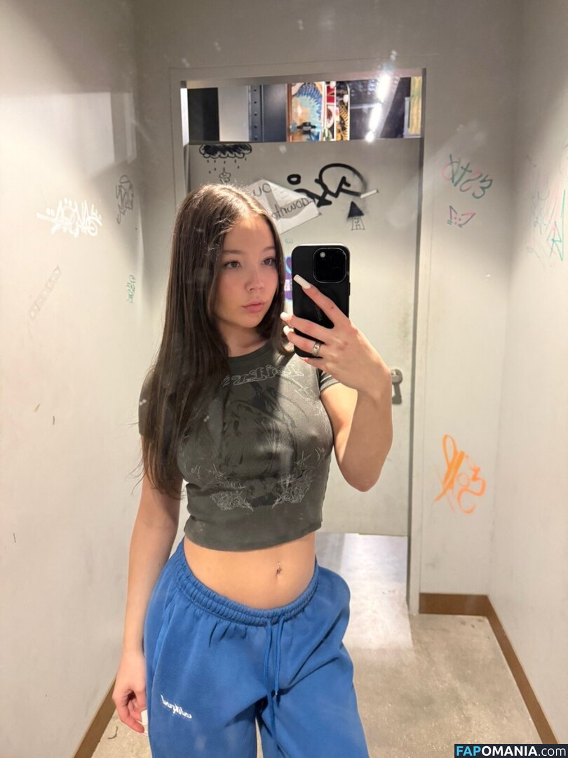 Emily Makis / emily.jm._ / emily.makis / yahhmean._ Nude OnlyFans  Leaked Photo #3