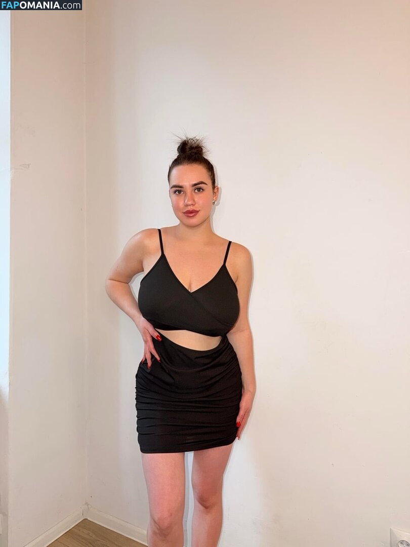 crystal_wavve / emily_mayerss / https: / pron_hub24292 Nude OnlyFans  Leaked Photo #3