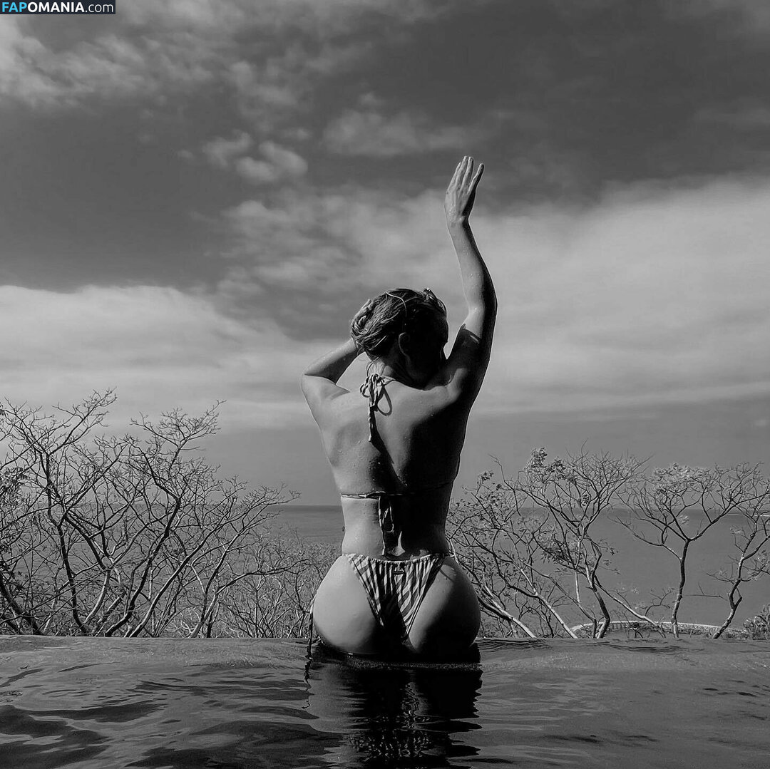 Emily Osment / emilyosment / laurenx687 Nude OnlyFans  Leaked Photo #204