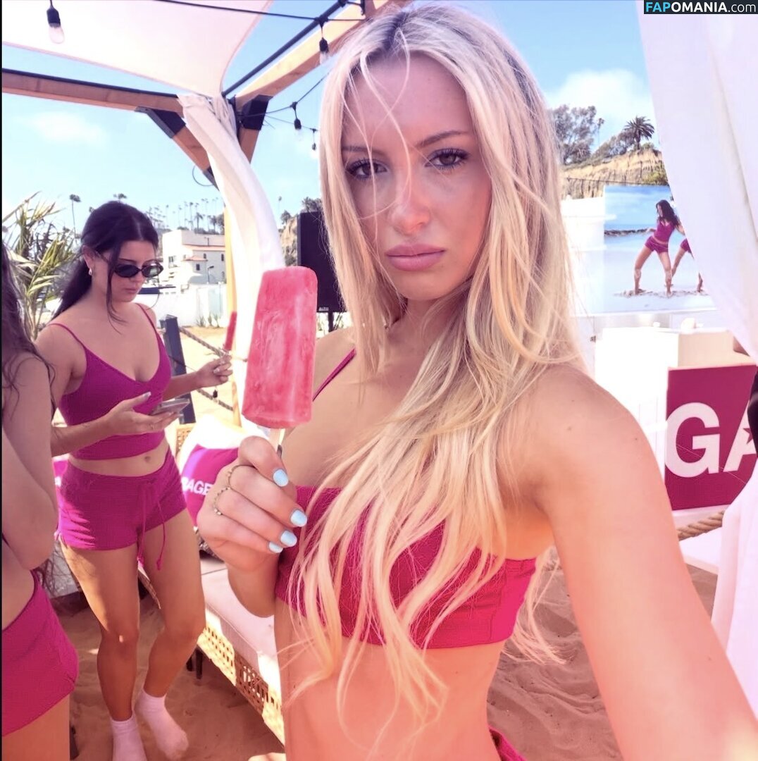 Emily Roman / emilyroman Nude OnlyFans  Leaked Photo #9