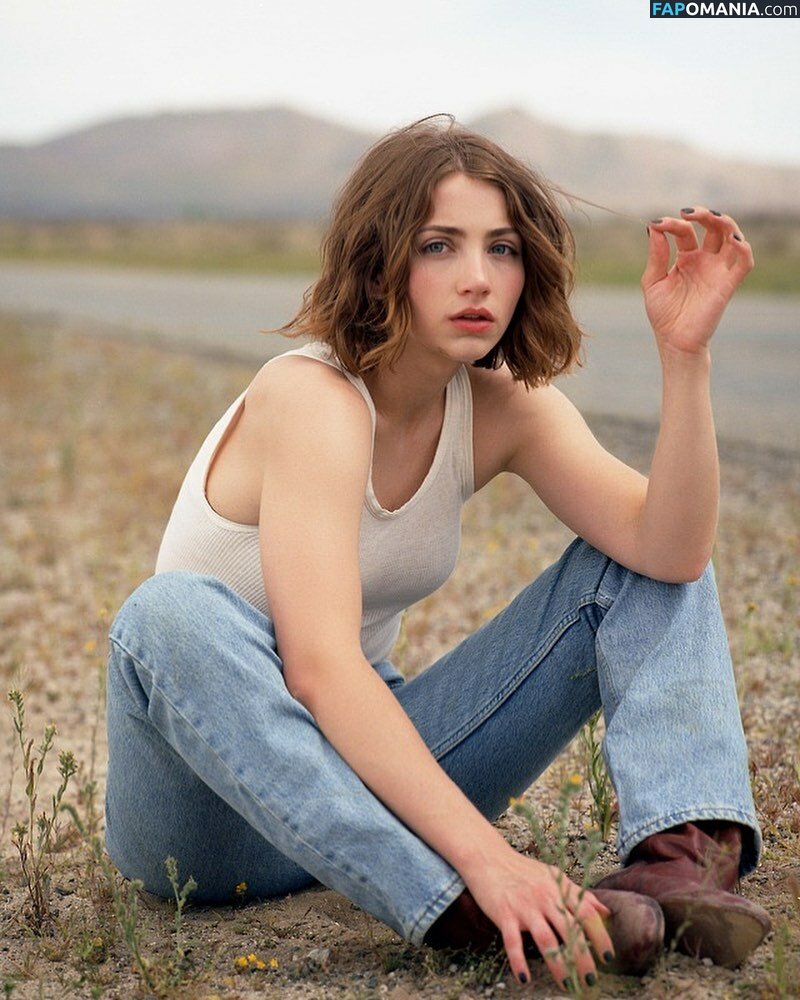 Emily Rudd / emilysteaparty Nude OnlyFans  Leaked Photo #34