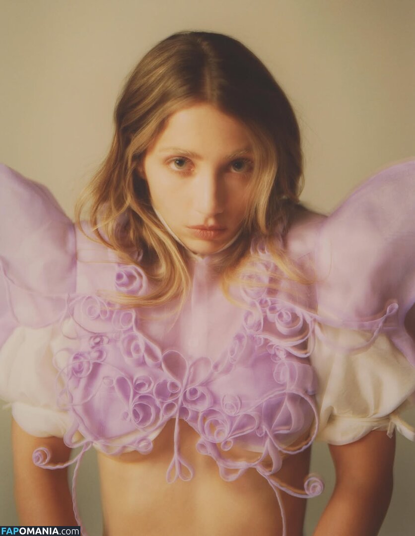 Emily Rudd / emilysteaparty Nude OnlyFans  Leaked Photo #274
