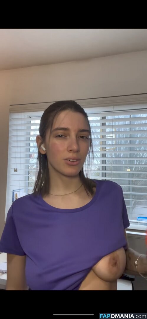 Emily Winterfell / emilysylraa / emilywinterfell / emilyxvirel / emilyxvirel... Nude OnlyFans  Leaked Photo #4