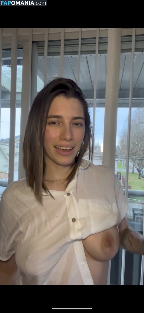 Emily Winterfell / emilysylraa / emilywinterfell / emilyxvirel / emilyxvirel... Nude OnlyFans  Leaked Photo #6