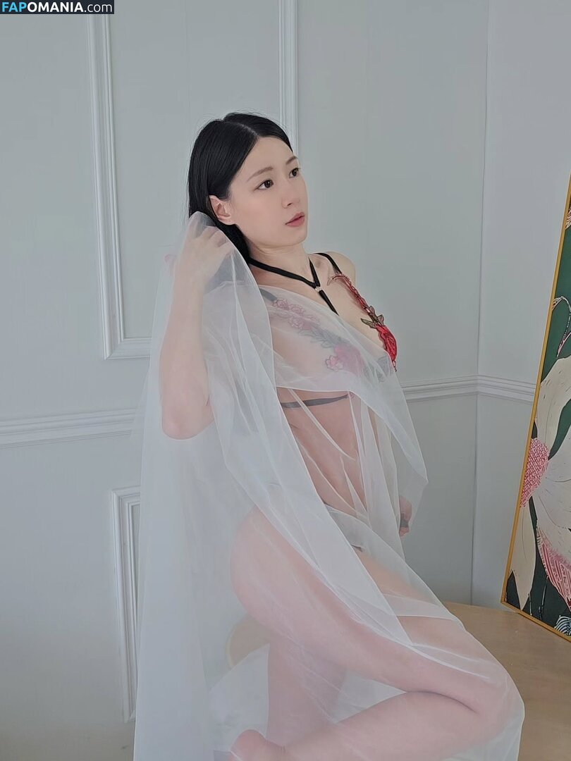 Emilyck Chan / emily_0224 / emilyk8z Nude OnlyFans  Leaked Photo #38