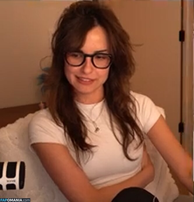 emilydaniellam / emilylynne / meilylol / valkyrae assistant Nude OnlyFans  Leaked Photo #1
