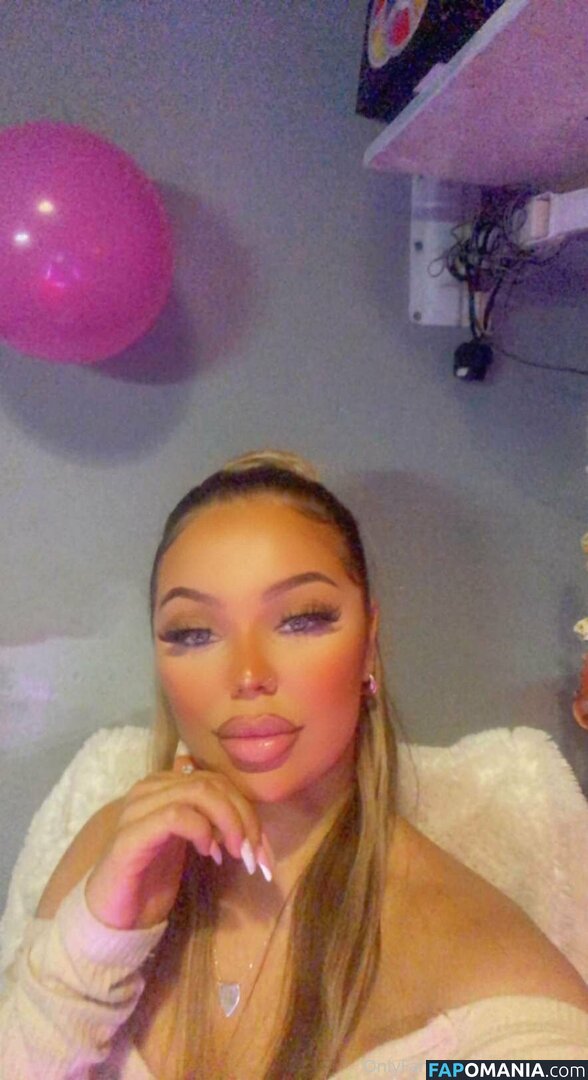 emilyexotics / emilys_exotics_ Nude OnlyFans  Leaked Photo #5