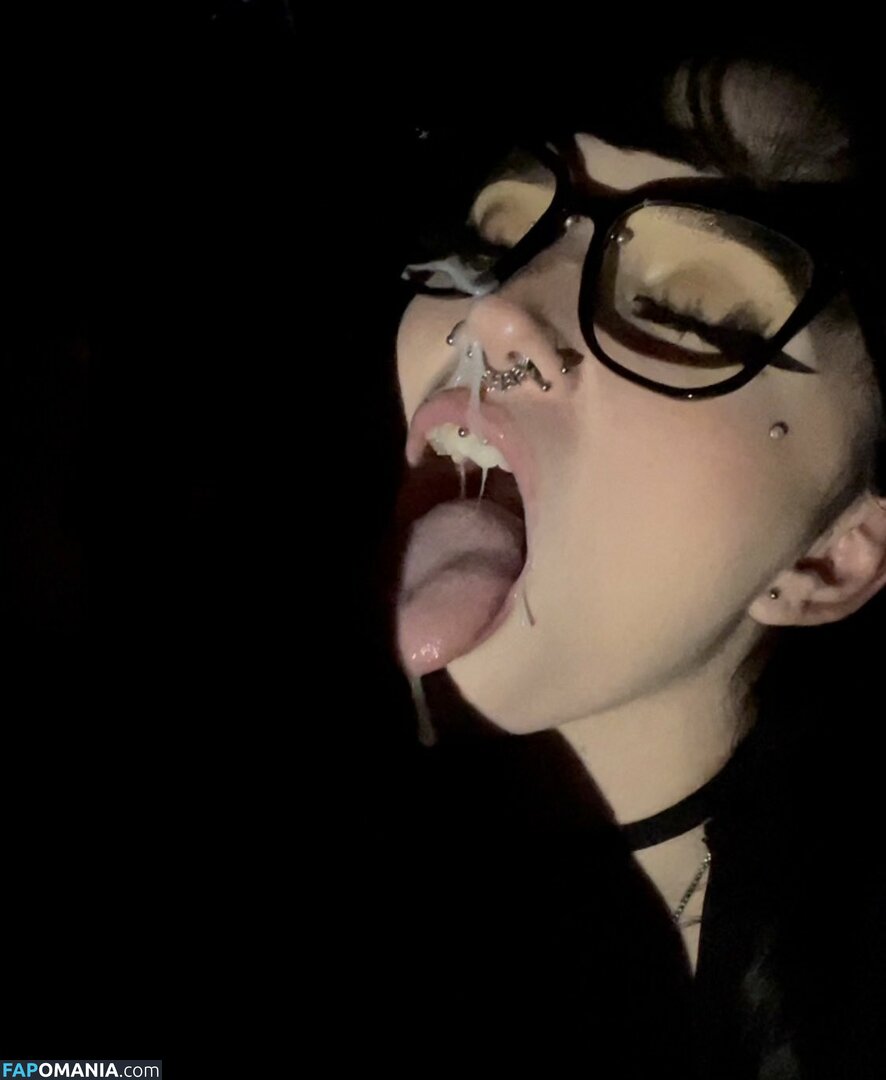 Emilyy Manson / spitreligion Nude OnlyFans  Leaked Photo #3