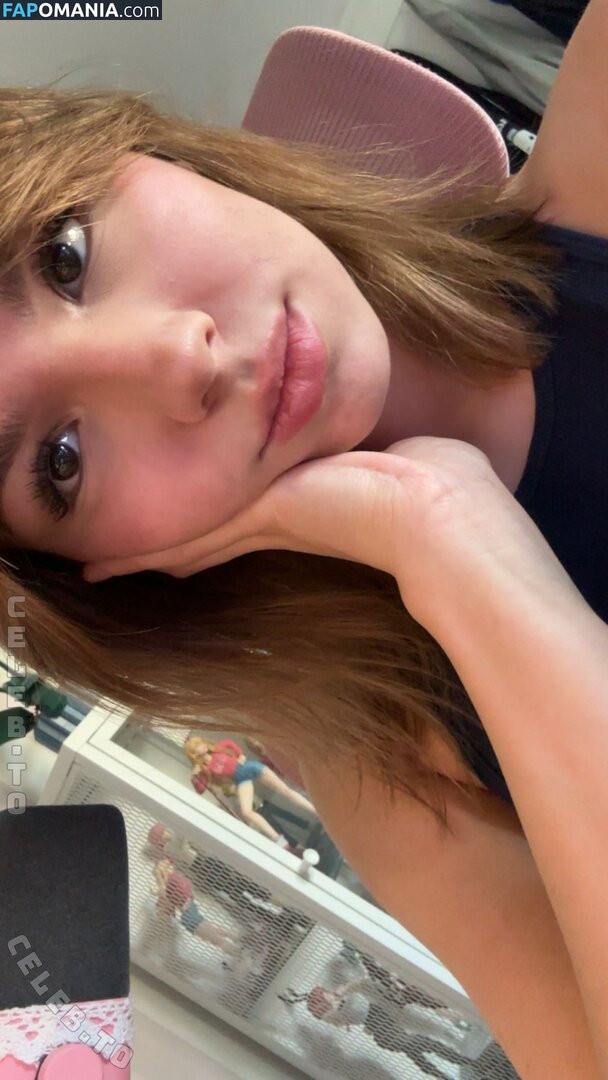 Emilyynl Nude OnlyFans  Leaked Photo #7