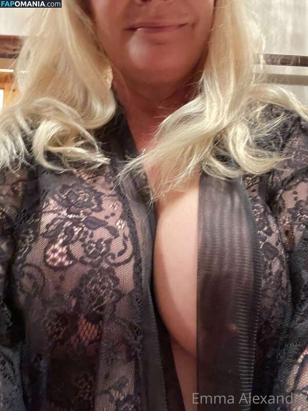 Emma Alexandra / emmaalexandrapage / uniquilyyours Nude OnlyFans  Leaked Photo #19