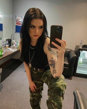 Emma Blackery Emmablackery Nude Leaks Onlyfans Fapomania