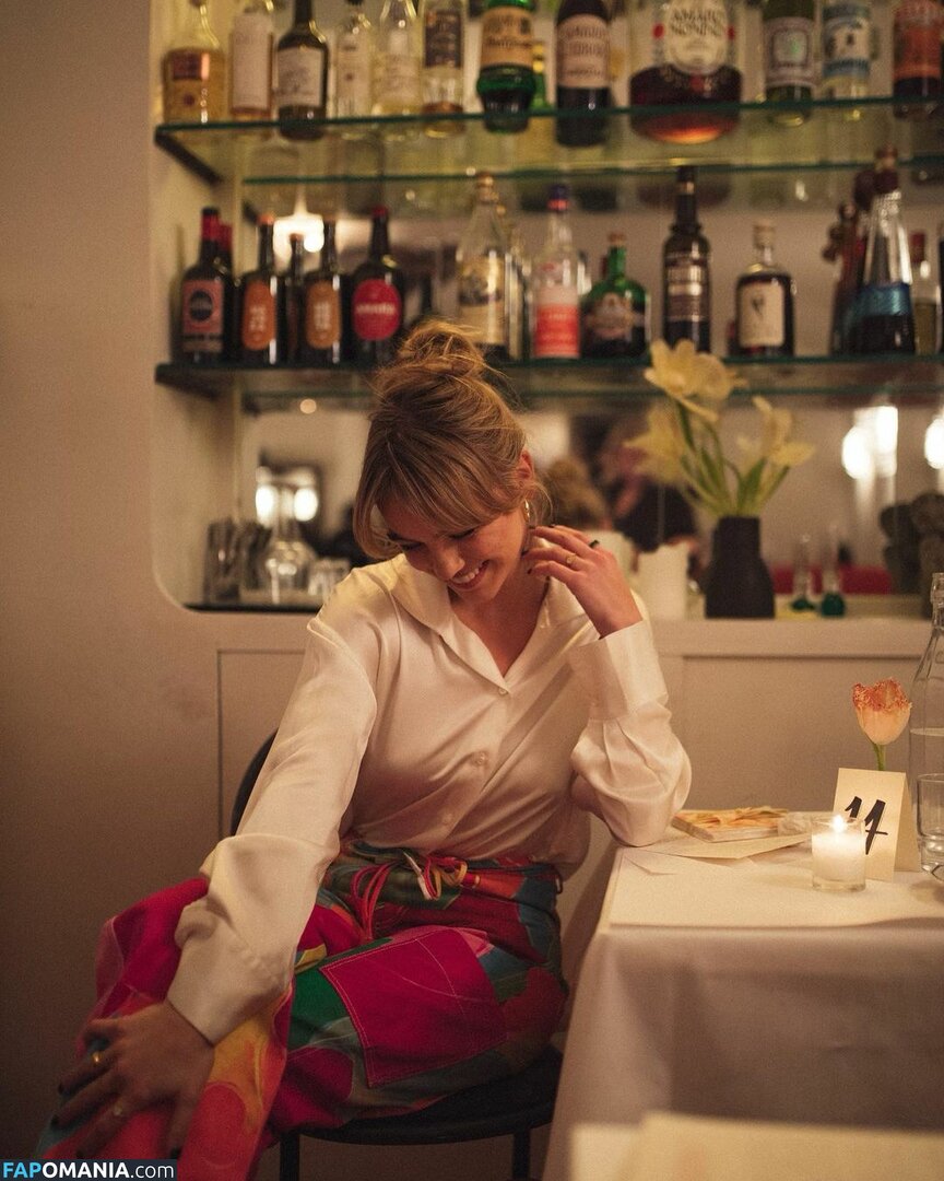 Emma Brooks / emmabrooks / nalabrooks Nude OnlyFans  Leaked Photo #416