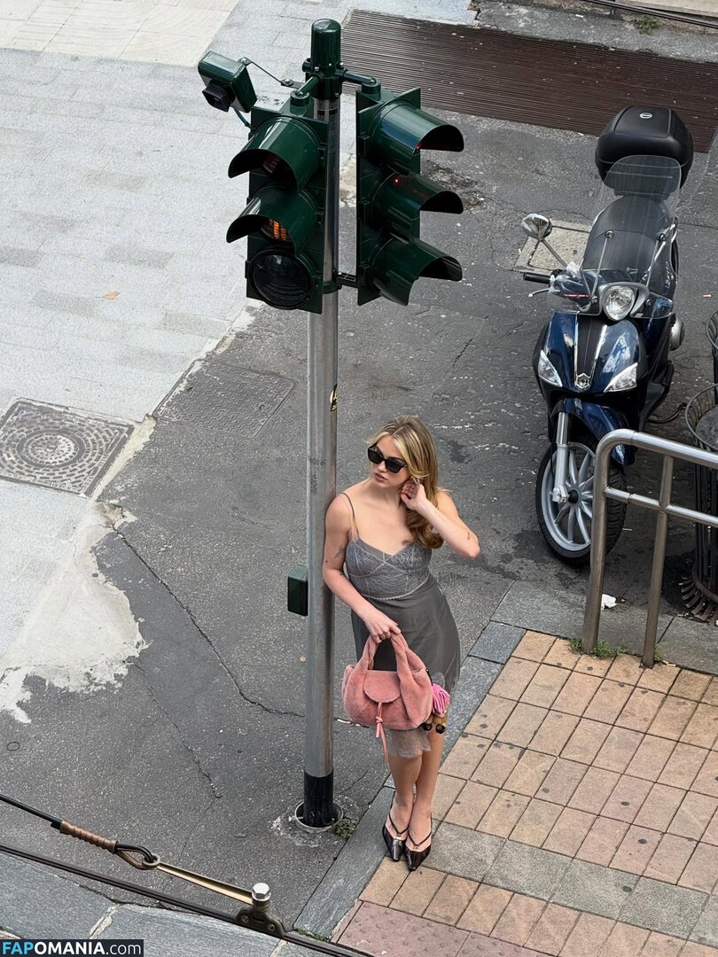 Emma Brooks / emmabrooks / nalabrooks Nude OnlyFans  Leaked Photo #1711