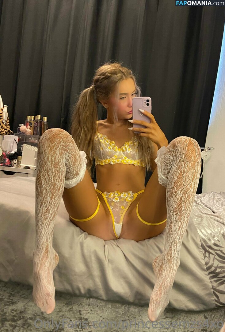 Emma Emelia Mouat Nude OnlyFans  Leaked Photo #31