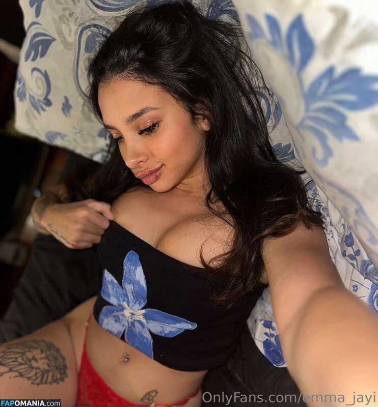 emma_jayi / theofficial_emma_ Nude OnlyFans  Leaked Photo #5