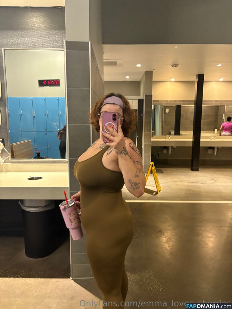 emma_loves_cherries / emmalovescherries Nude OnlyFans  Leaked Photo #1
