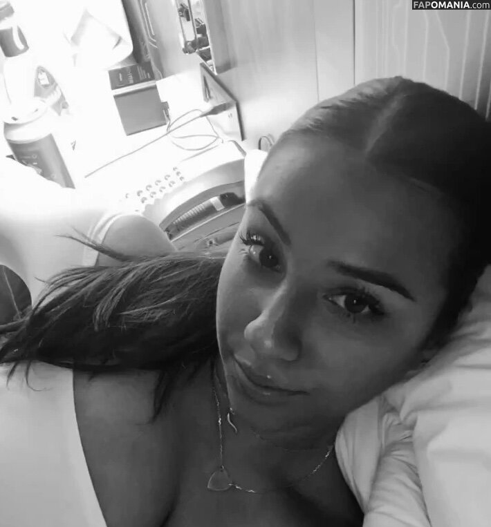 Emma Planzo / emmaplanzo Nude OnlyFans  Leaked Photo #2