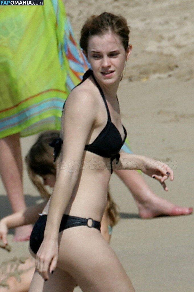 Emma Watson Nude Leaked Photo #651