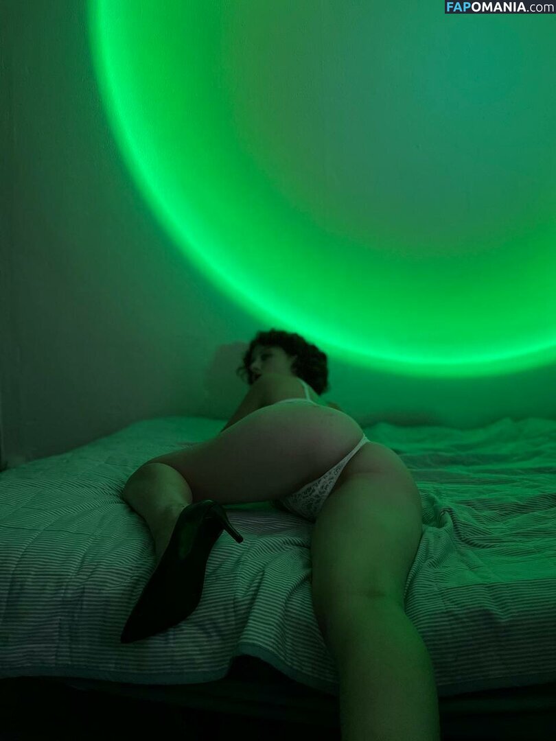 Emma_calypso / emma_calypsoo / emmacalypsoo / emmaclps Nude OnlyFans  Leaked Photo #8