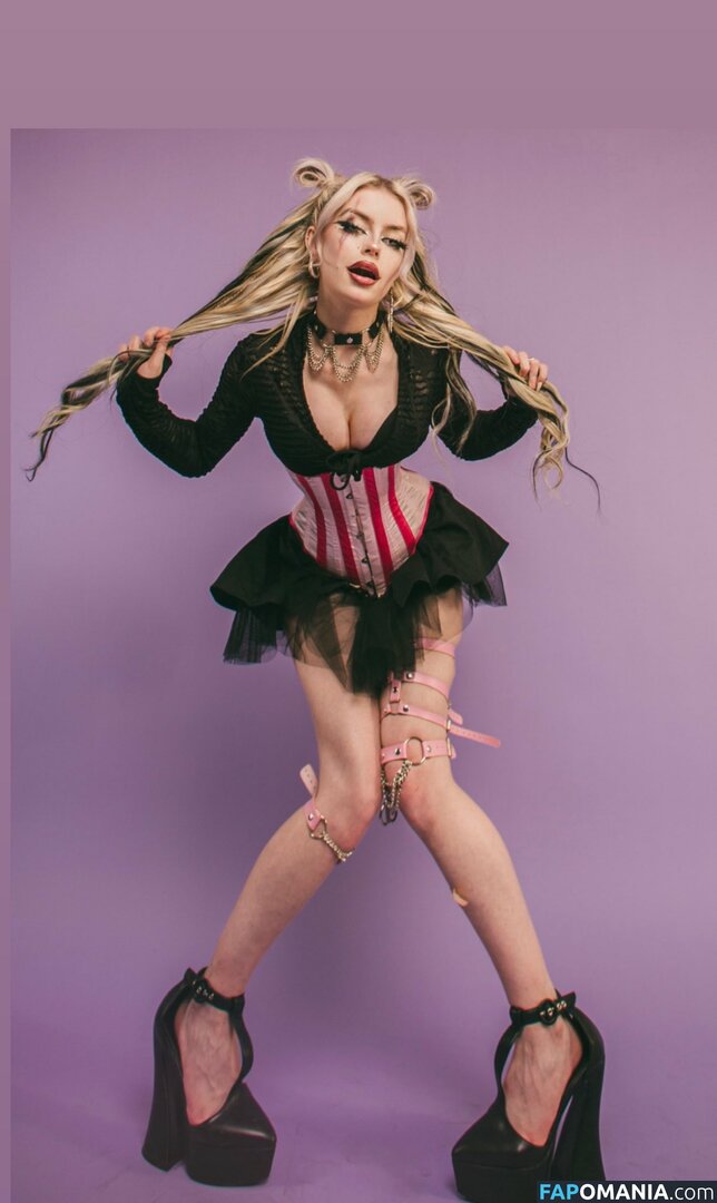 emmanorton / emmanorts / rossilino Nude OnlyFans  Leaked Photo #47