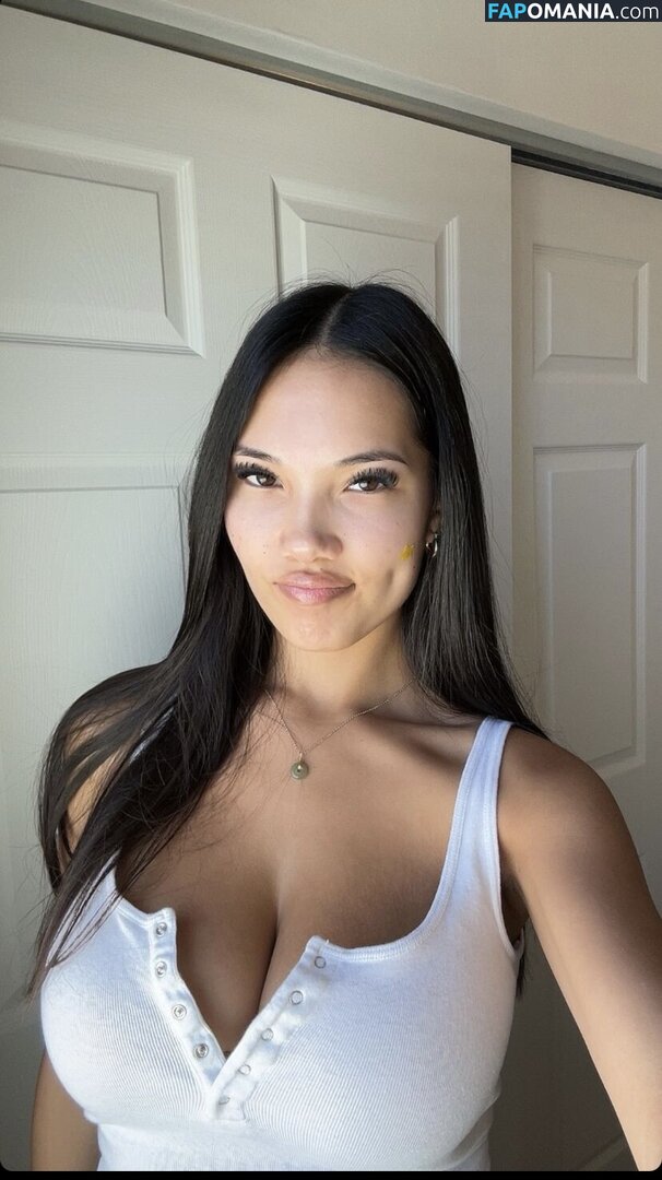 Emme Alcalde / Emmealcalde / eemme.a Nude OnlyFans  Leaked Photo #11