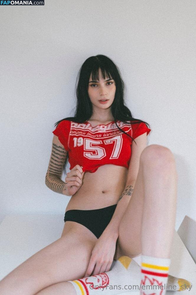 emmeline_sky Nude OnlyFans  Leaked Photo #20