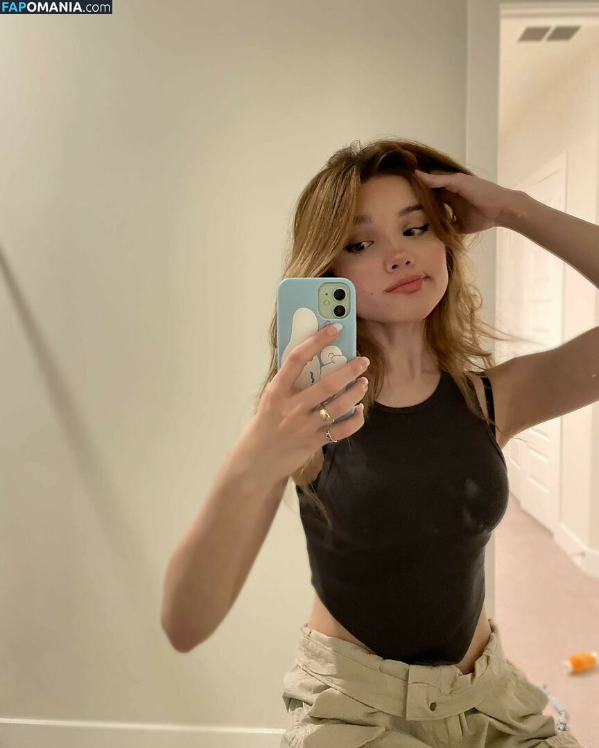 emmybeehz / emmyuh / emmyurr Nude OnlyFans  Leaked Photo #49