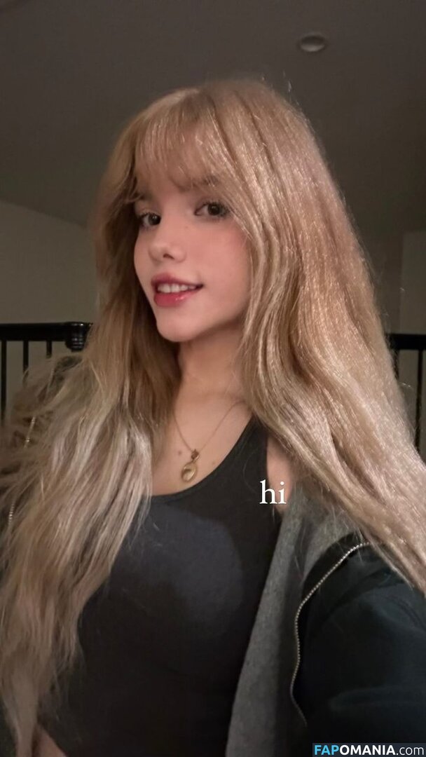 emmybeehz / emmyuh / emmyurr Nude OnlyFans  Leaked Photo #129