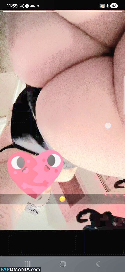 Emily Carr / Emuliyah Ayles / emarie4002 Nude OnlyFans  Leaked Photo #1