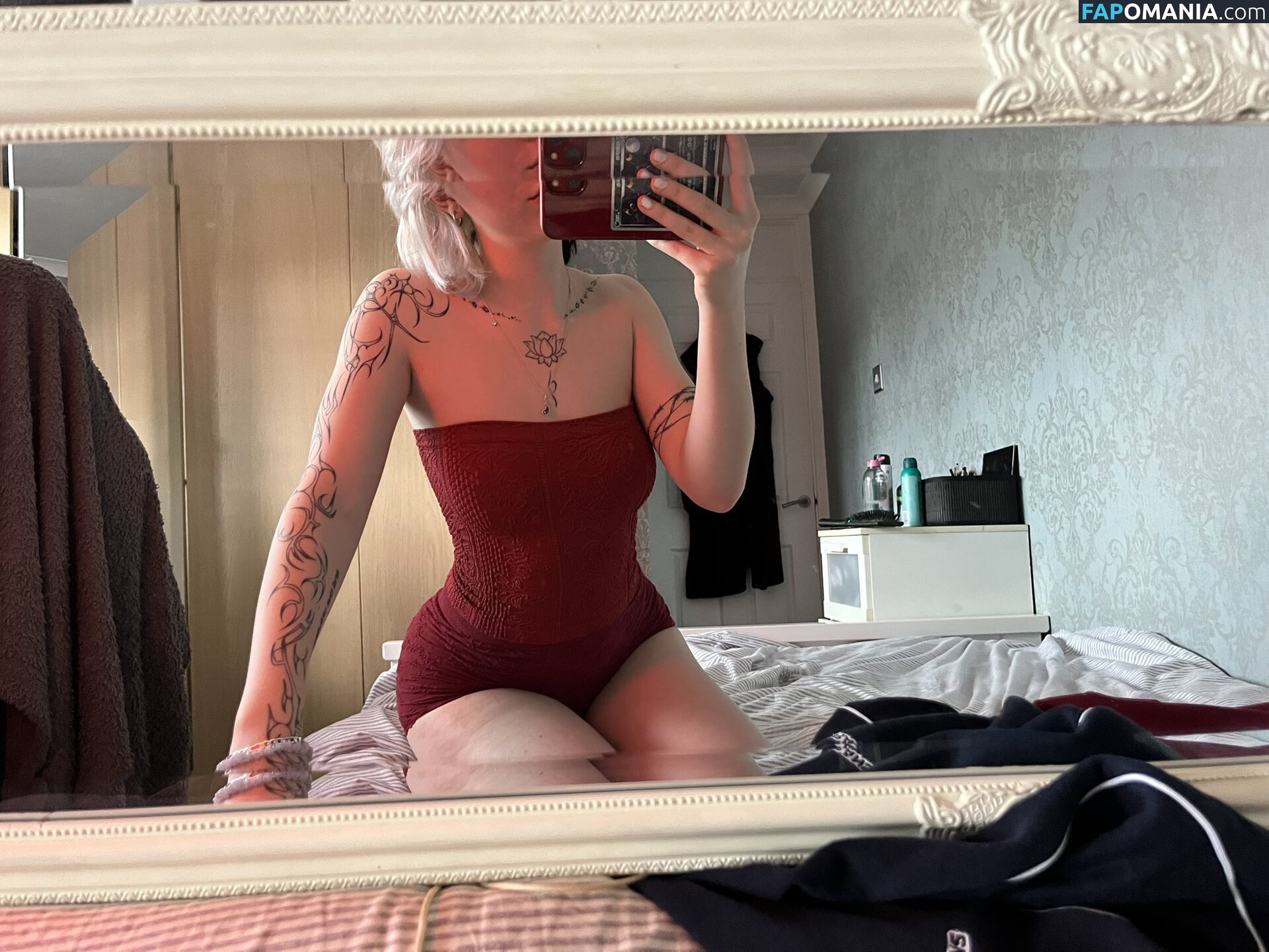 Emzeeni / cw / https: Nude OnlyFans  Leaked Photo #11
